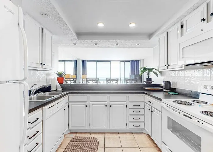 Updated Oceanfront Century - With Pool Ocean & Bay Views Ac - Steps To Ocean City