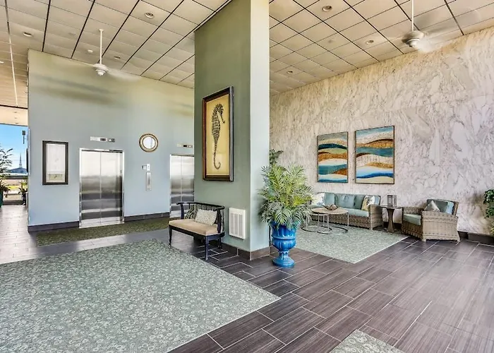 Holiday home Updated Oceanfront Century - With Pool Ocean & Bay Views Ac - Steps To *